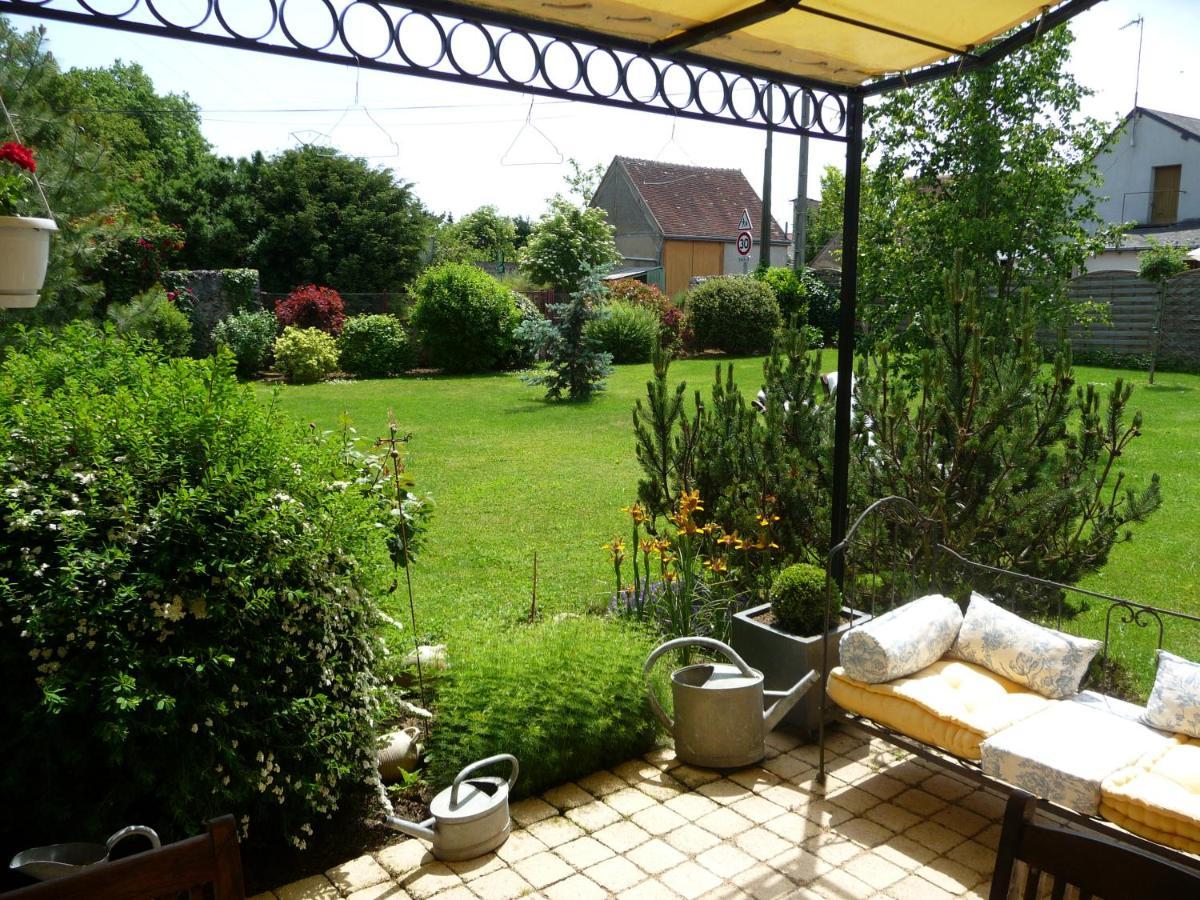 Les Jarrieres Bed & Breakfast Dame-Marie-les-Bois Ngoại thất bức ảnh
