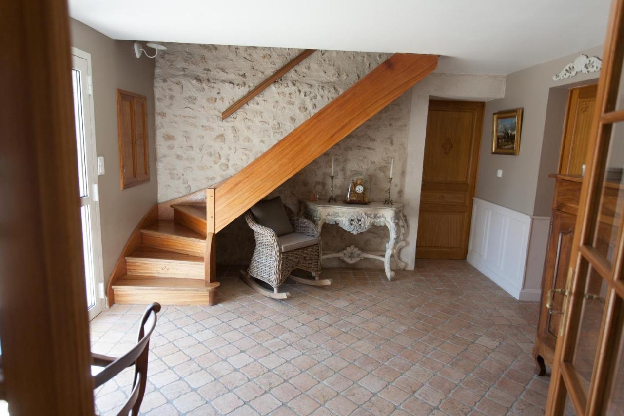 Les Jarrieres Bed & Breakfast Dame-Marie-les-Bois Ngoại thất bức ảnh