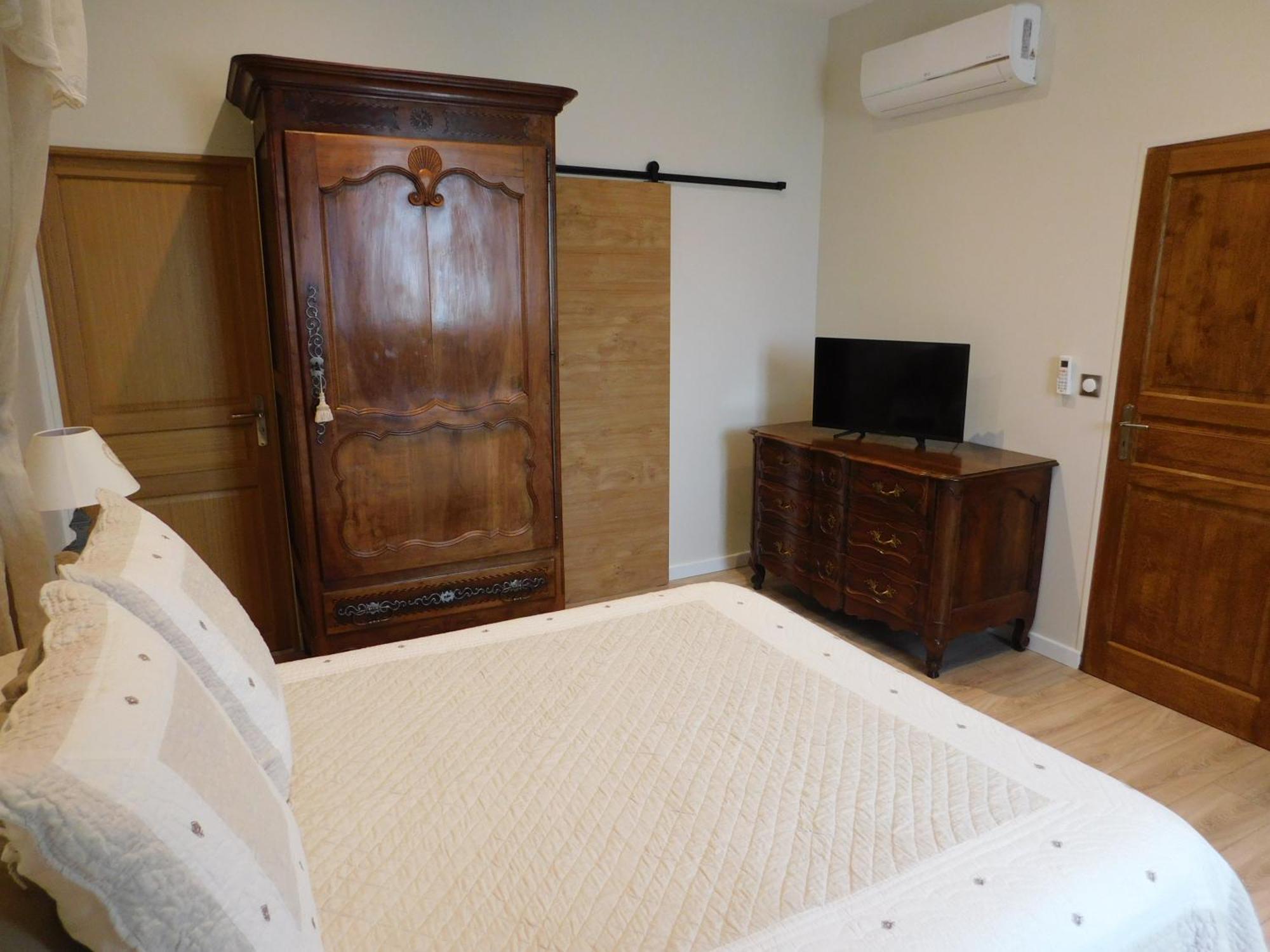 Les Jarrieres Bed & Breakfast Dame-Marie-les-Bois Ngoại thất bức ảnh