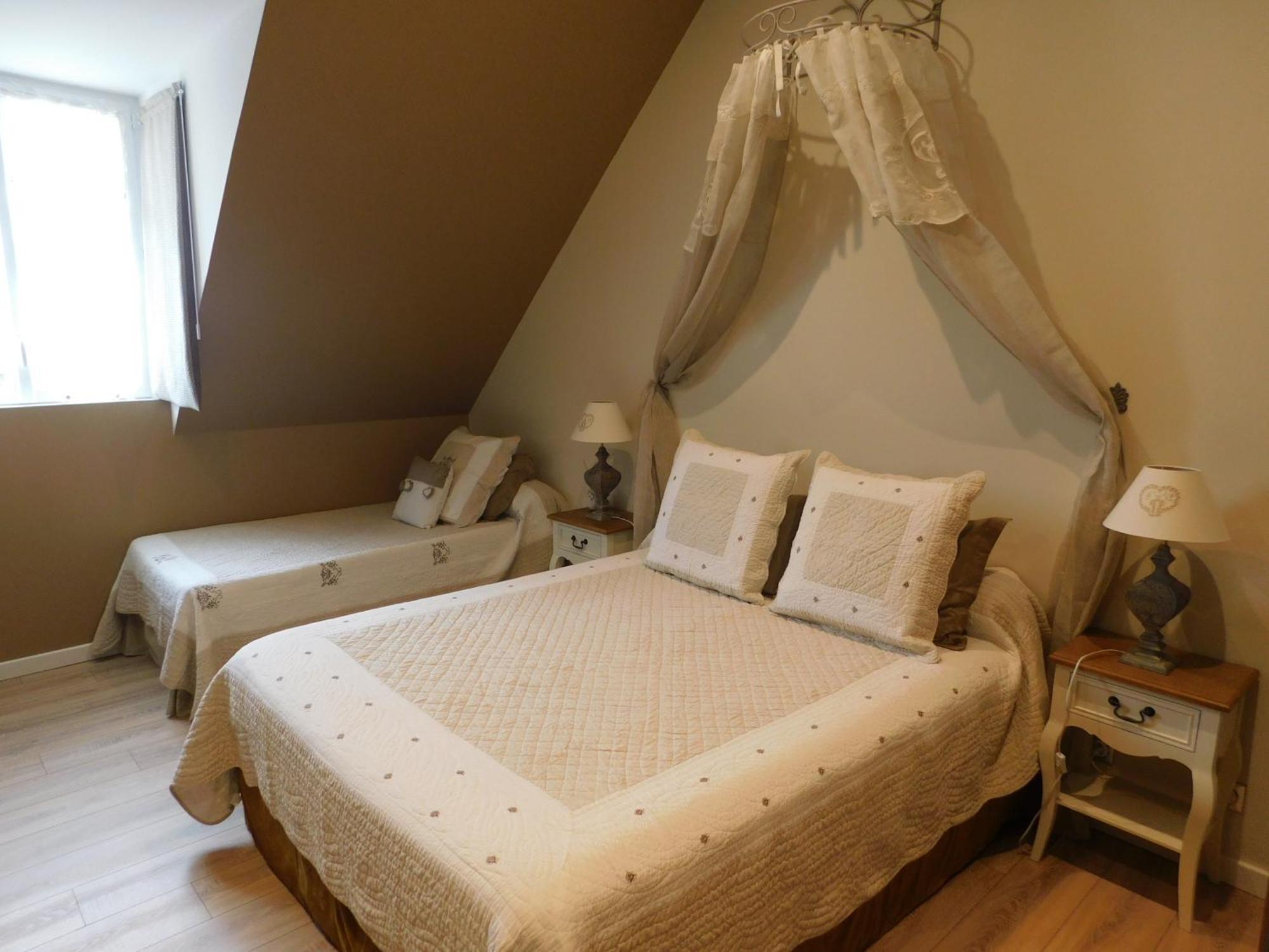 Les Jarrieres Bed & Breakfast Dame-Marie-les-Bois Ngoại thất bức ảnh